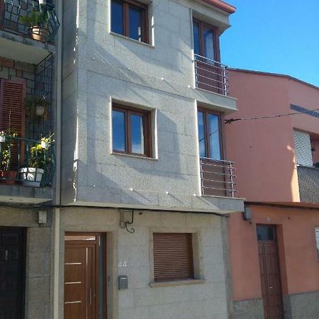 Apartamentos Luis Antonio Mestre O Grove Exteriör bild