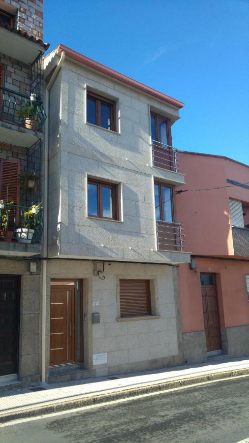 Apartamentos Luis Antonio Mestre O Grove Exteriör bild